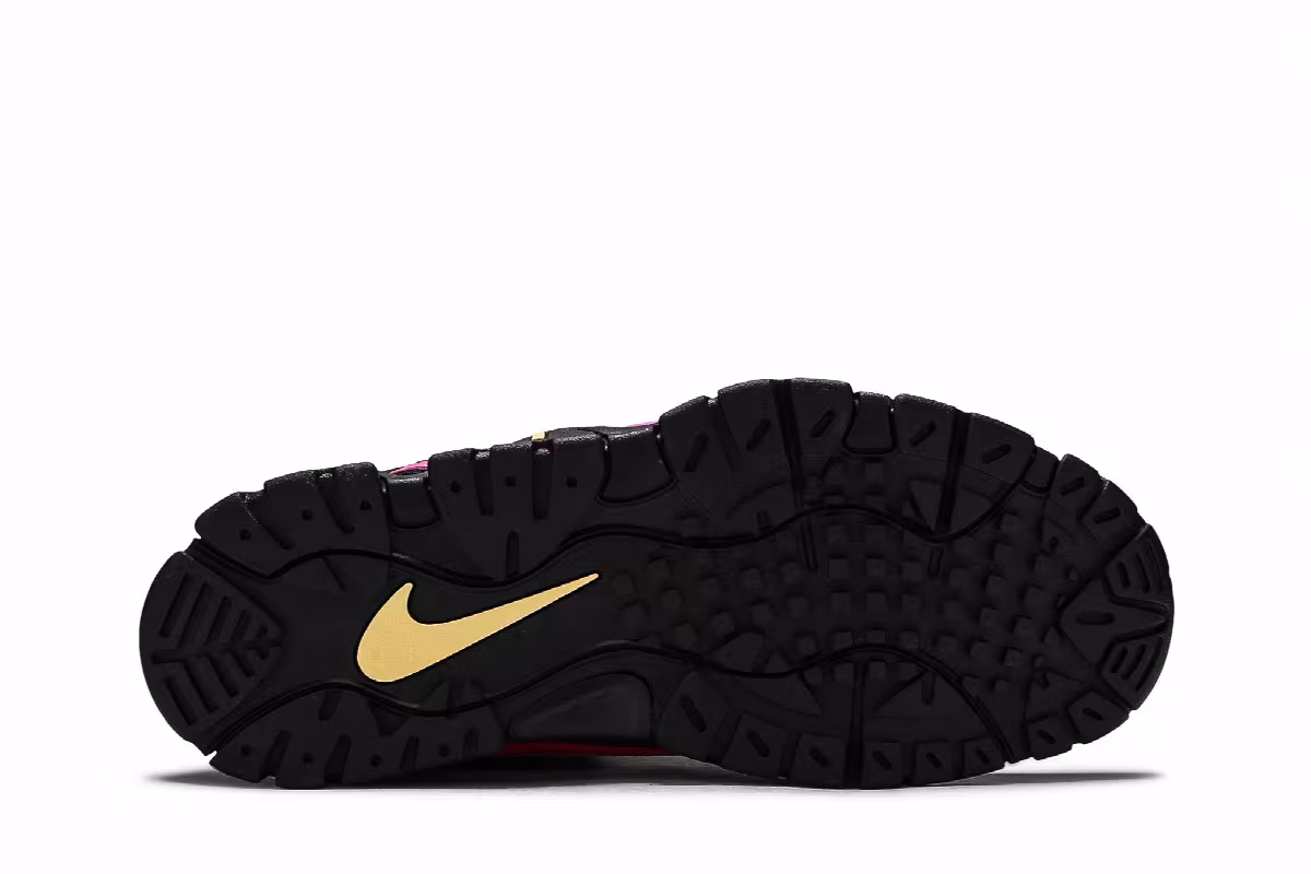 Nike Air Barrage Low QS Super Bowl LIV, view 5
