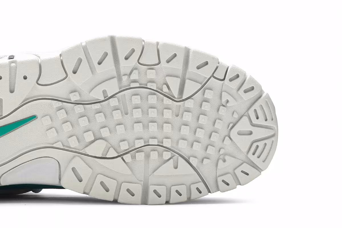 Nike Air Barrage Low Neptune Green, view 6