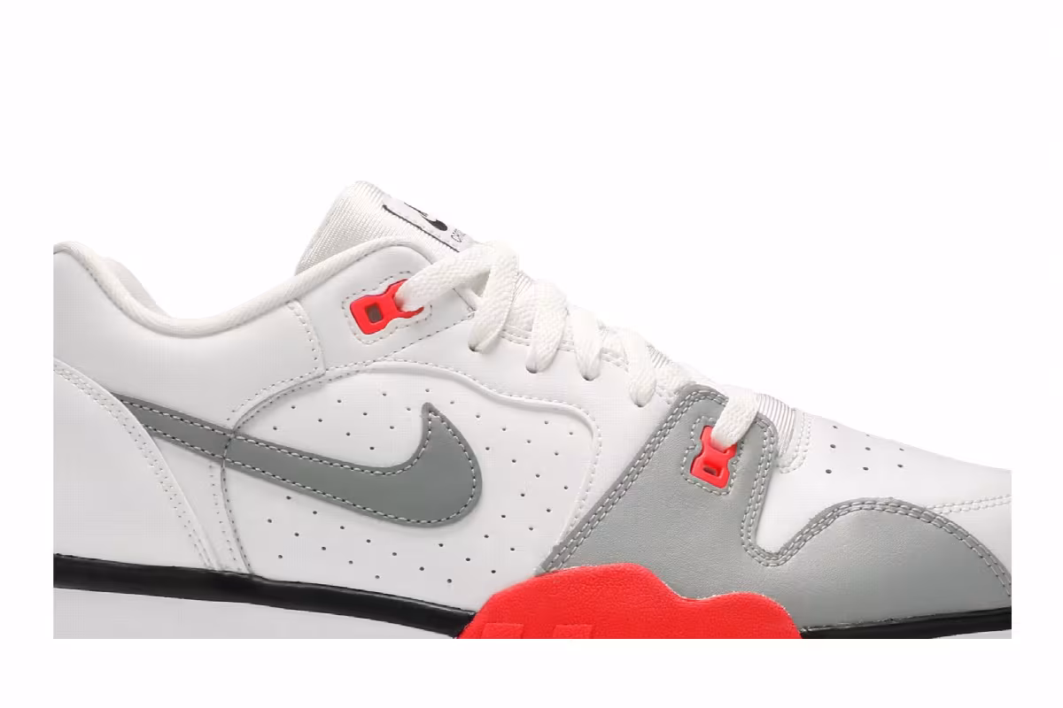 Nike Air Cross Trainer Low Infrared, view 3