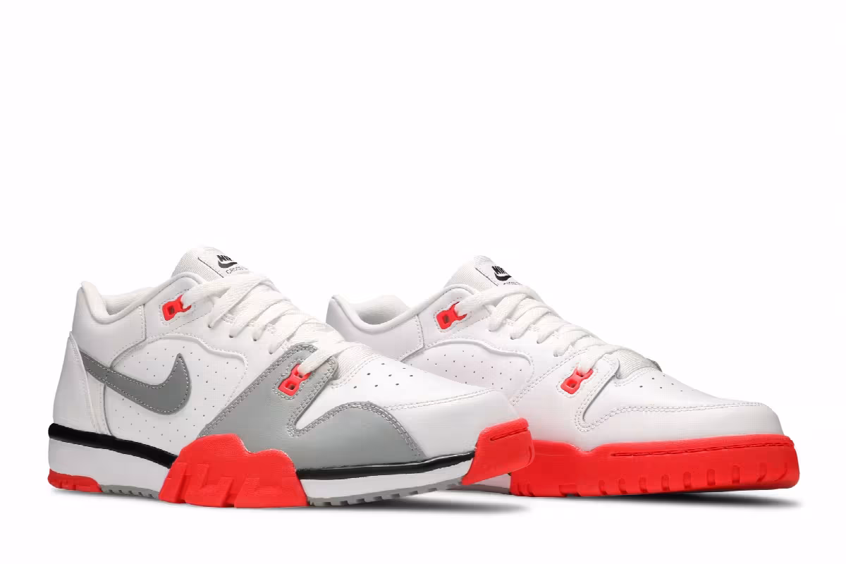 Nike Air Cross Trainer Low Infrared, view 9