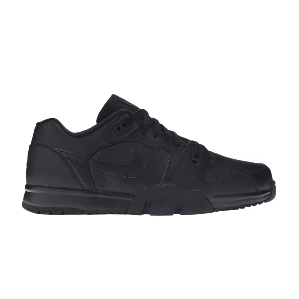 Nike Air Cross Trainer Low Triple Black