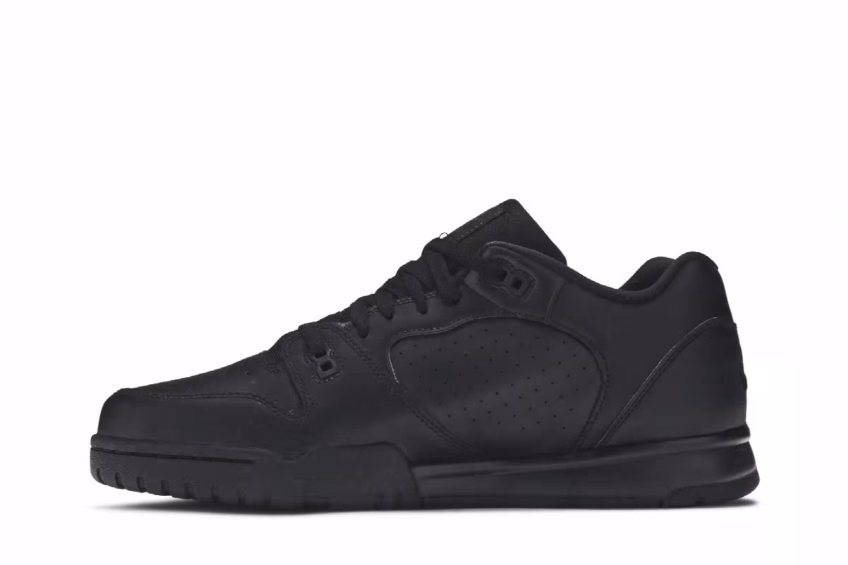 Nike Air Cross Trainer Low Triple Black, view 4
