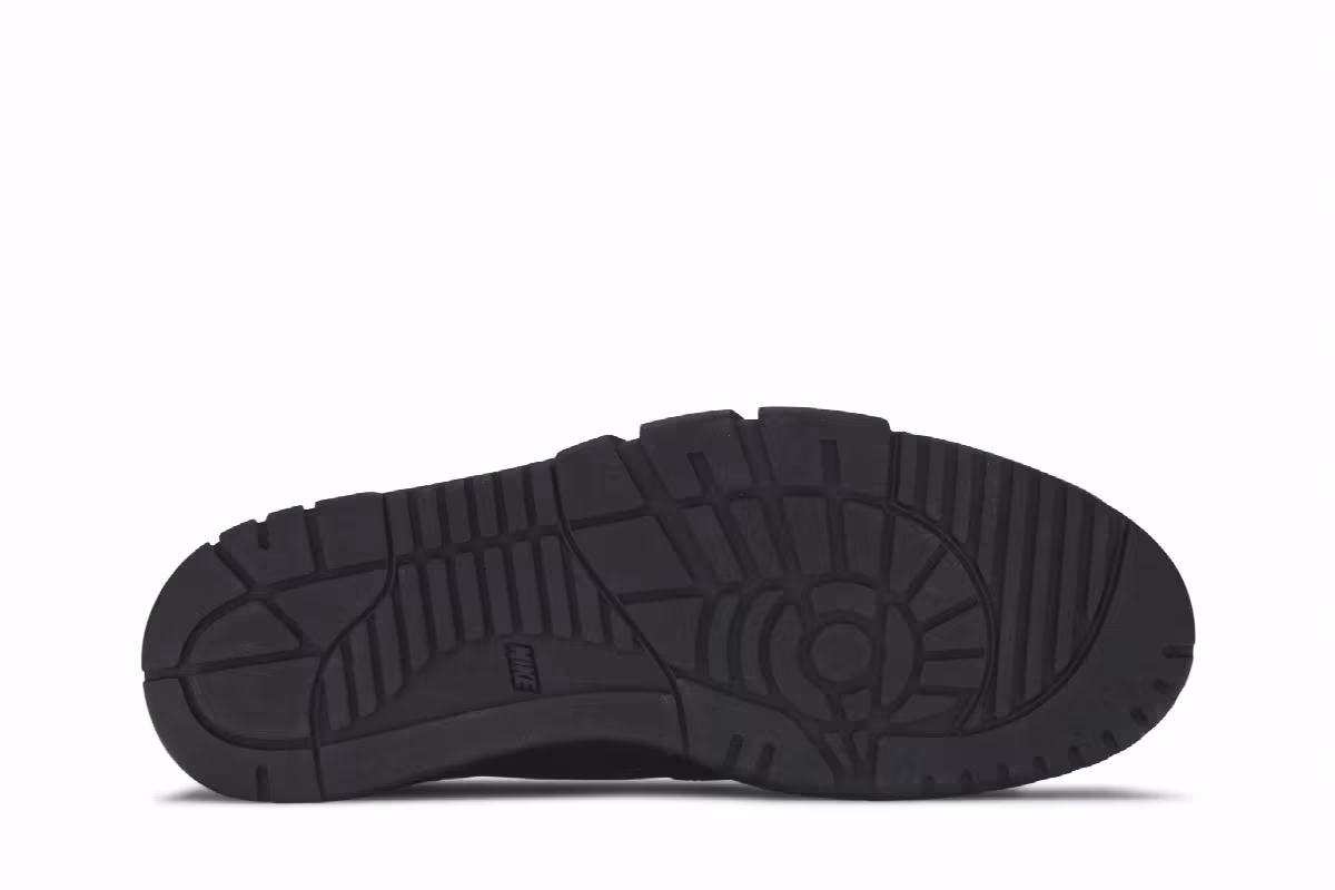Nike Air Cross Trainer Low Triple Black, view 5