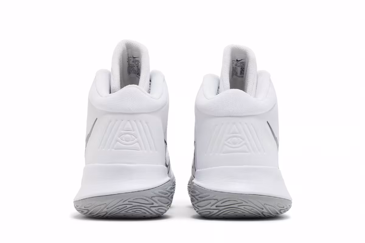 Nike Kyrie Flytrap 4 White Metallic Silver, view 7