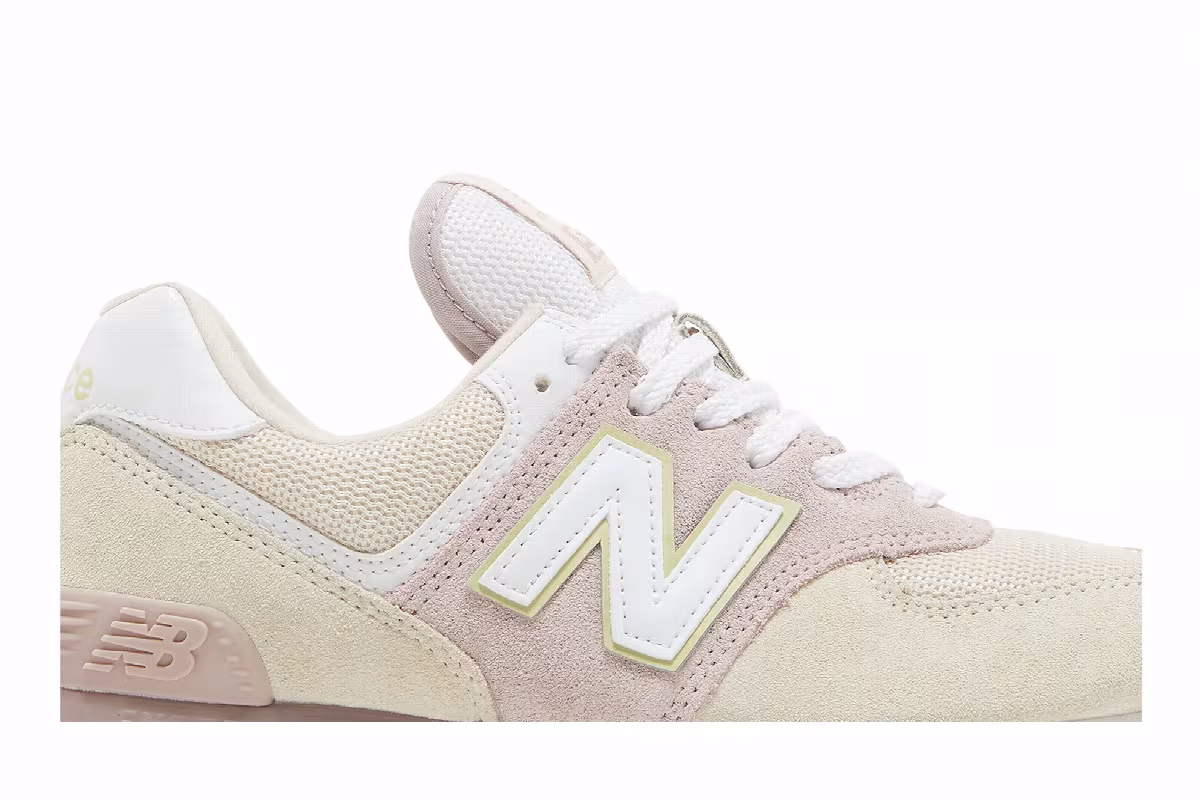New Balance Women's 574 Space Pink Winter Sky, view 3