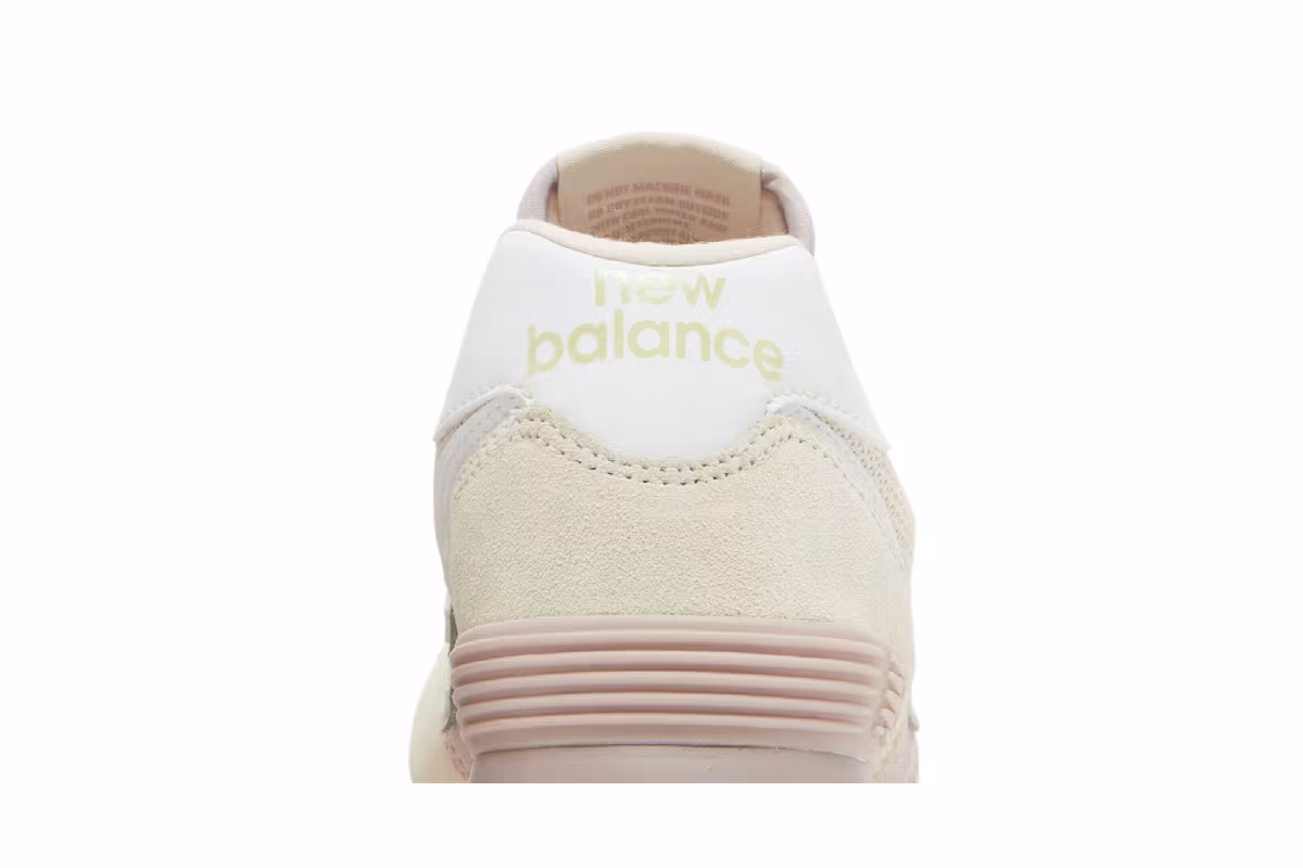 New Balance Women's 574 Space Pink Winter Sky, view 8