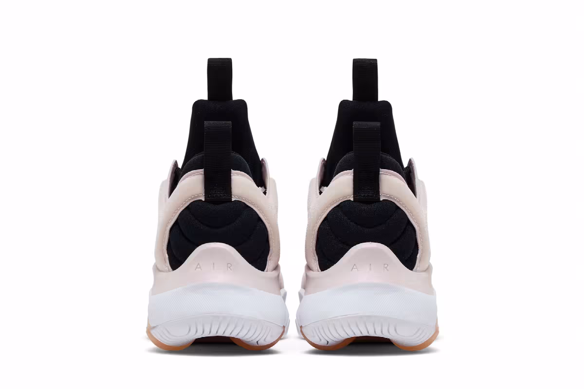 Nike Women's Jordan Air Max 200 XX Barely Rose, view 7