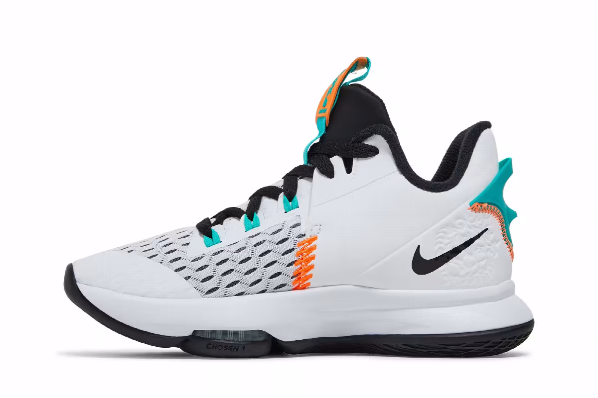 Nike LeBron Witness 5 White Clear Jade, view 4