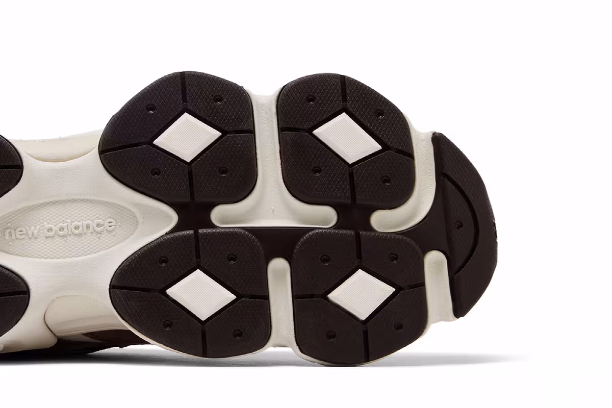 New Balance 9060 Thunder Brown, view 6