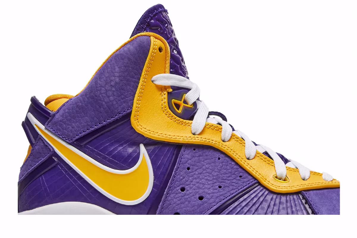 Nike LeBron 8 GS Lakers, view 3