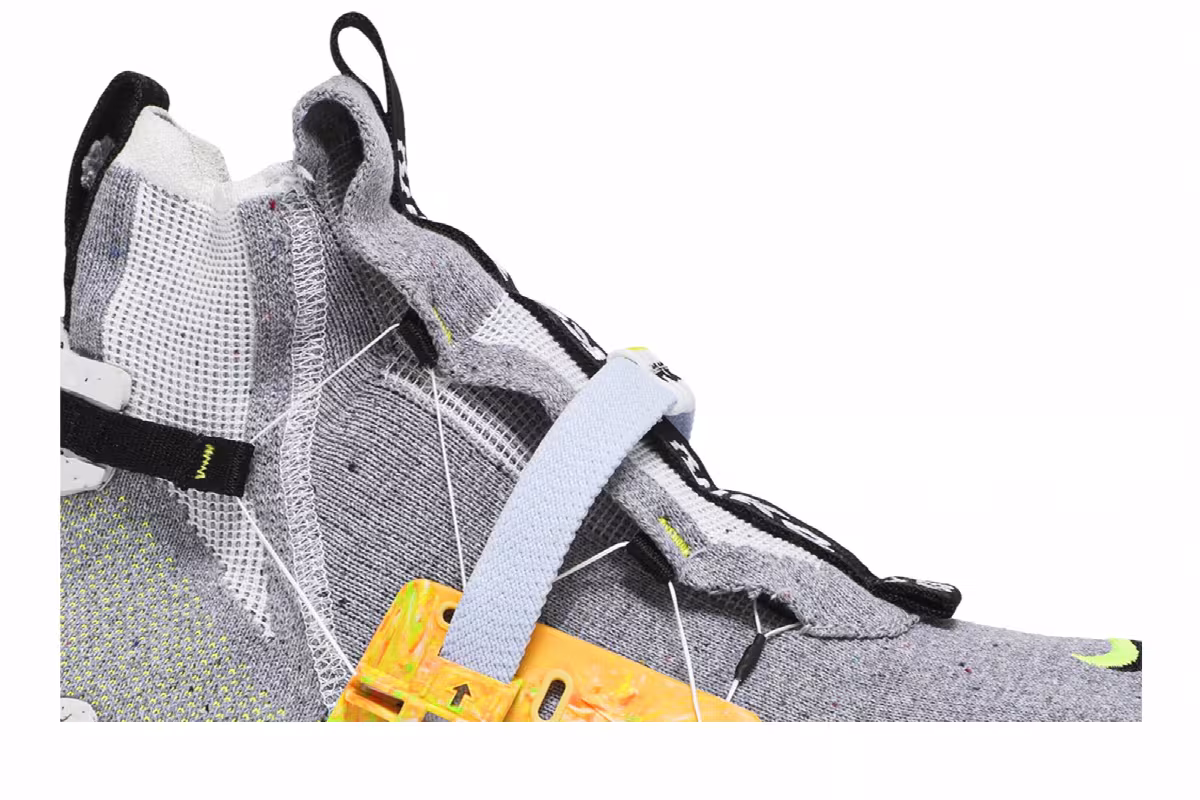 Nike Space Hippie 03 Grey Volt, view 3