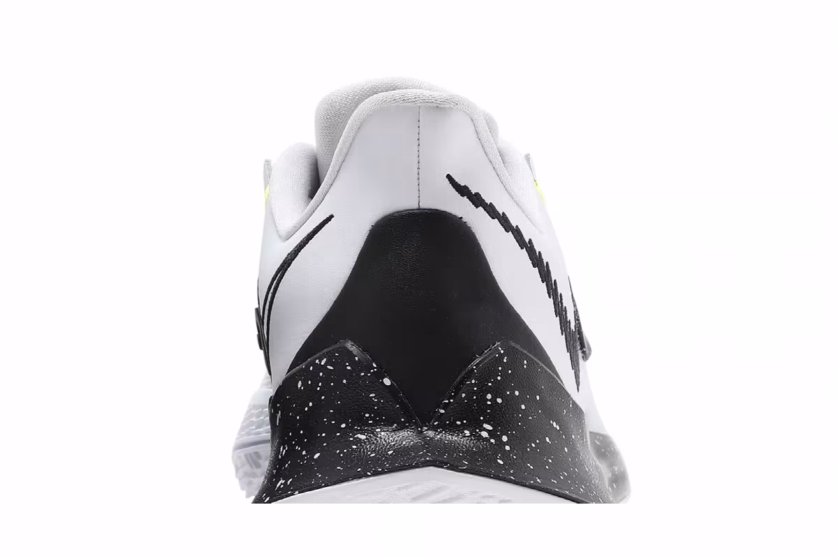 Nike Kyrie Low 3 Team White Black, view 8