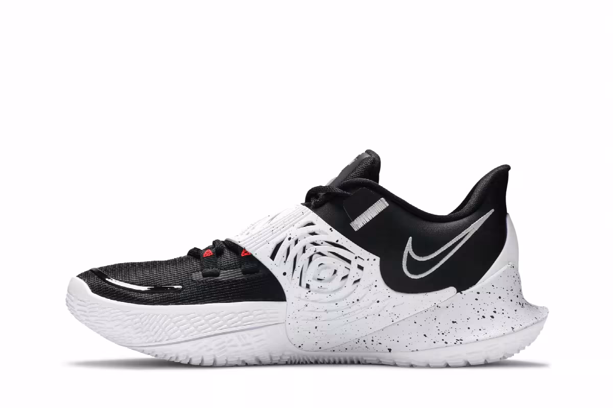 Nike Kyrie Low 3 Team Black White, view 4