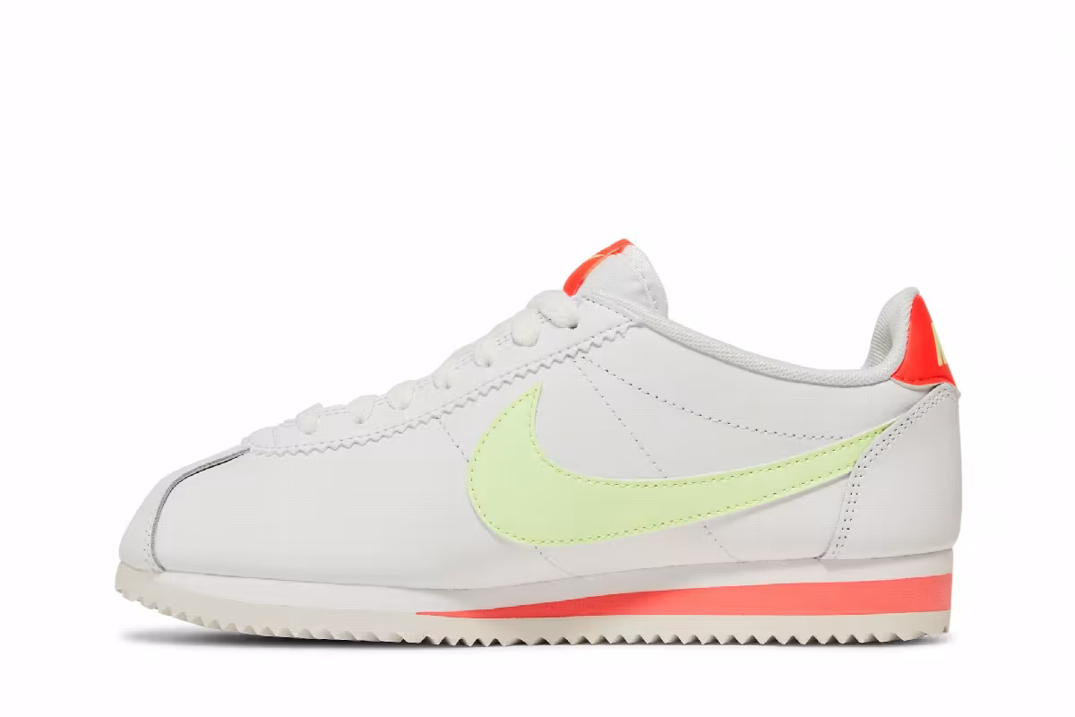 Nike Women's Classic Cortez Leather Volt Flash Crimson, view 4