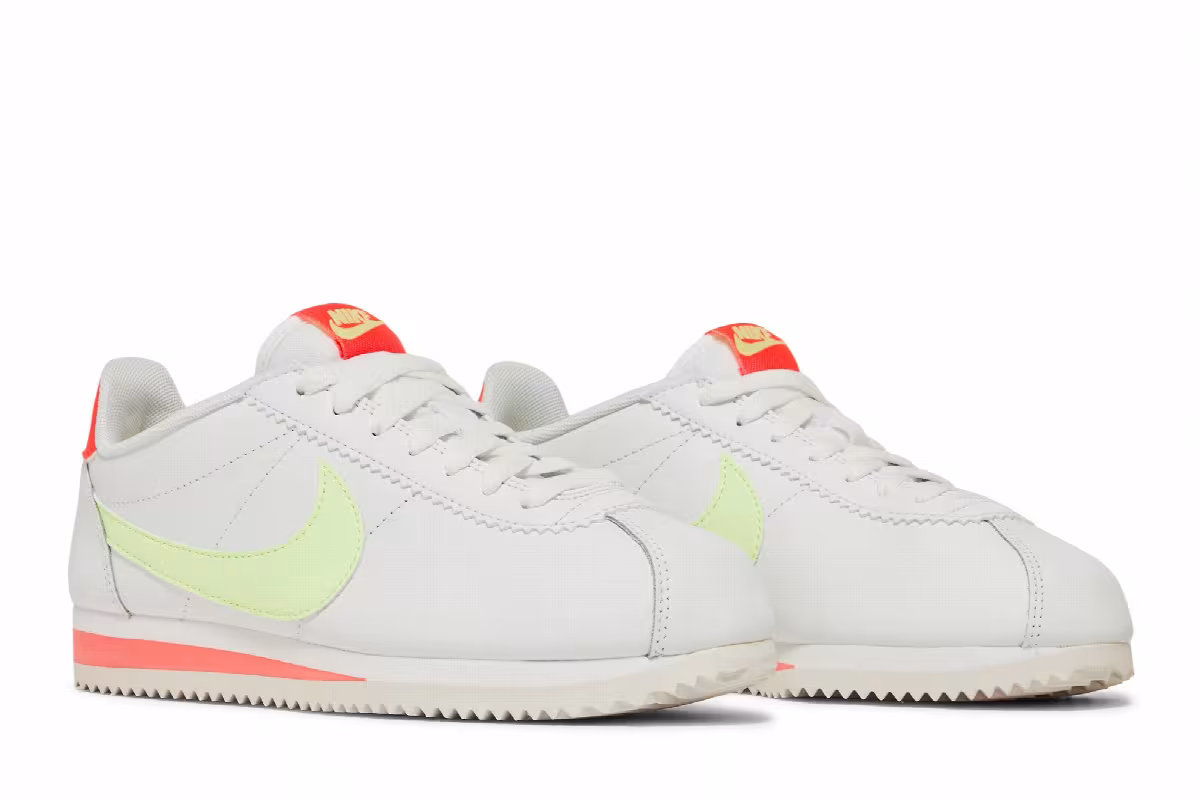 Nike Women's Classic Cortez Leather Volt Flash Crimson, view 9