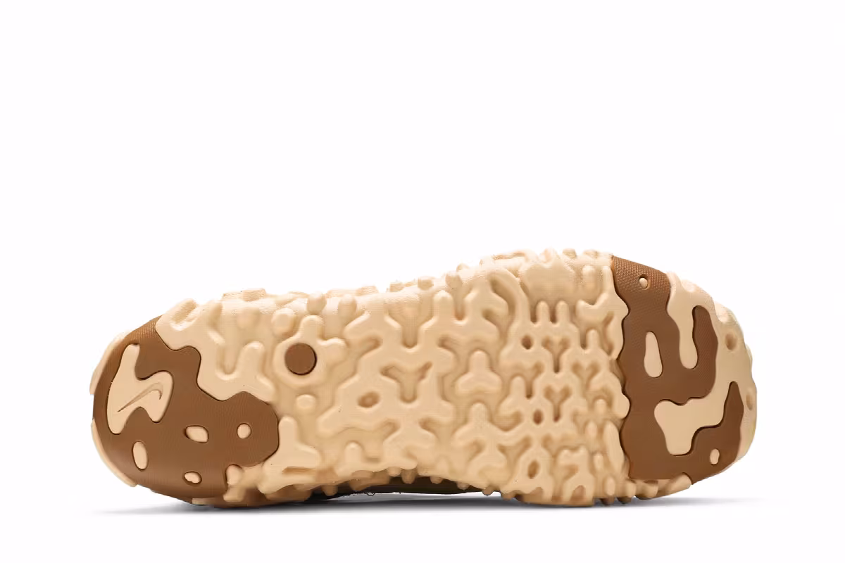 Nike ISPA OverReact Sandal Club Gold, view 5