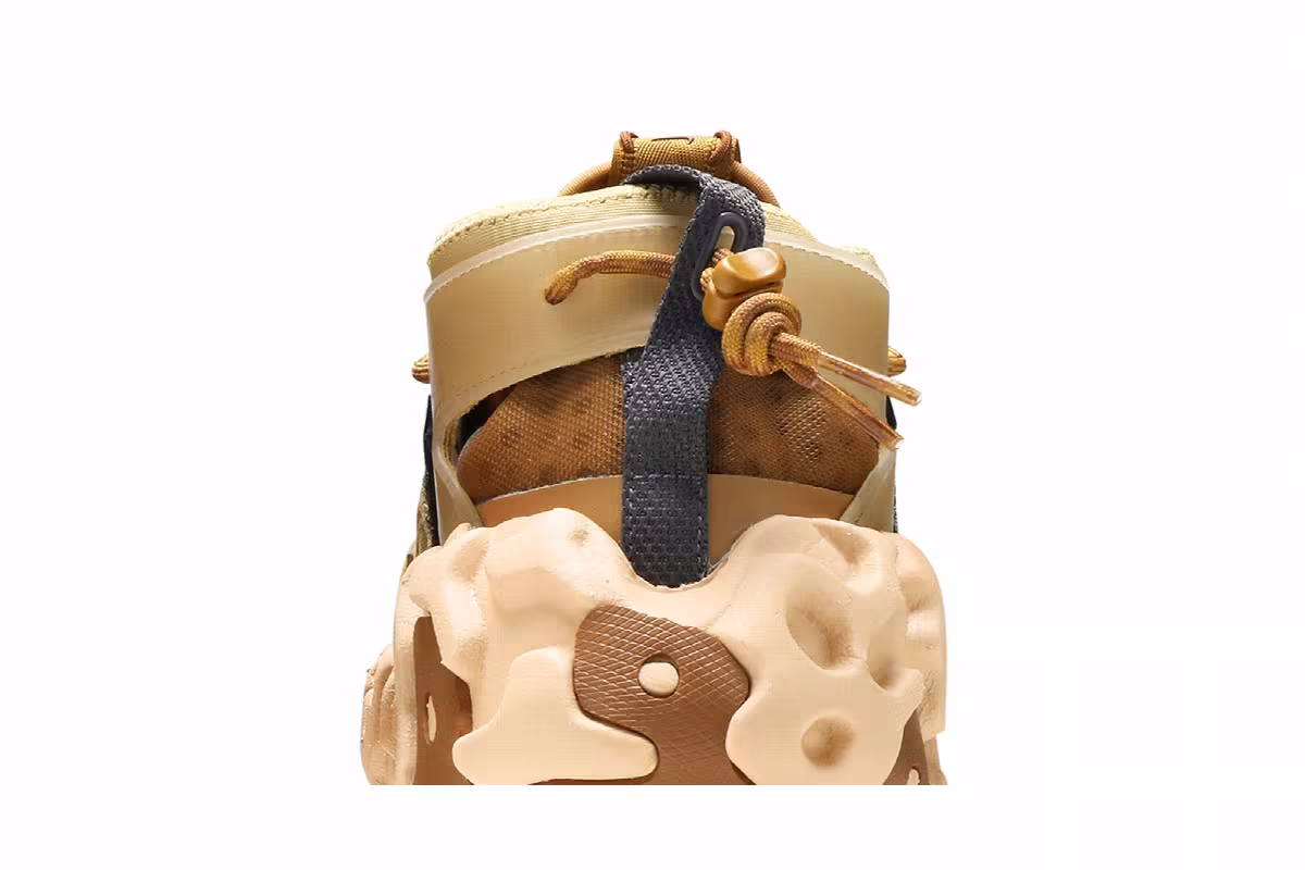 Nike ISPA OverReact Sandal Club Gold, view 8