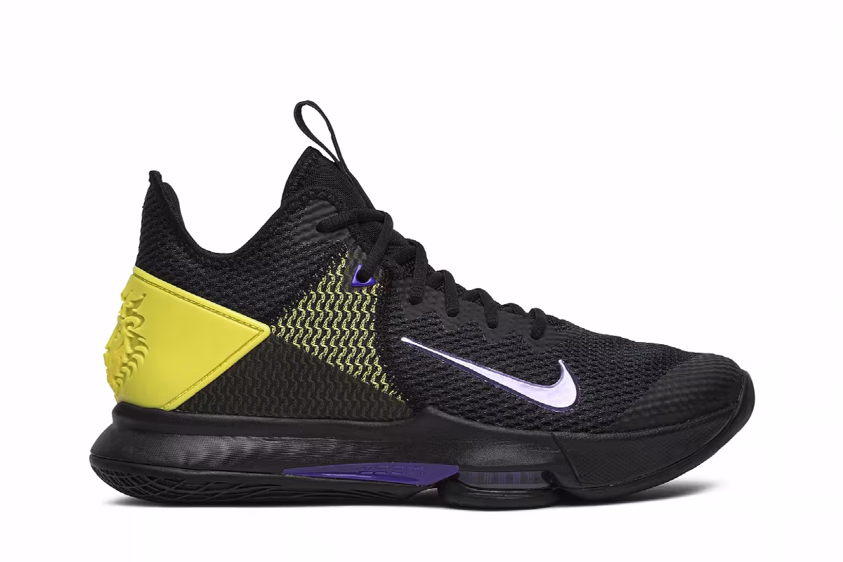 Nike LeBron Witness 4 EP Lakers, view 2