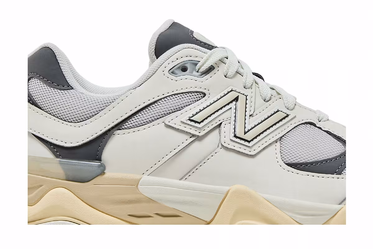 New Balance 9060 Big Kid Wide Sea Salt Castlerock, view 3