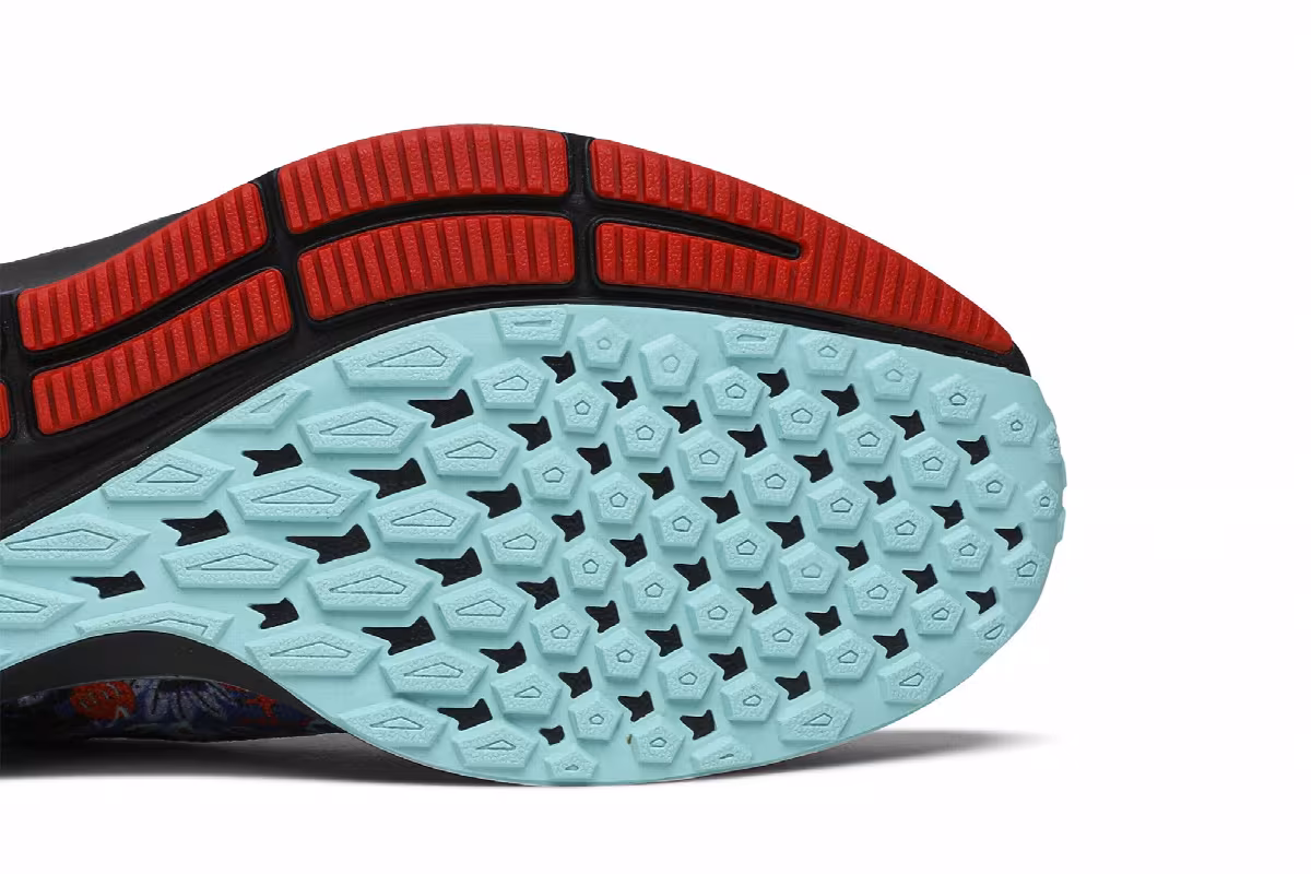Nike Air Zoom Pegasus 36 Tokyo Running Pack, view 6