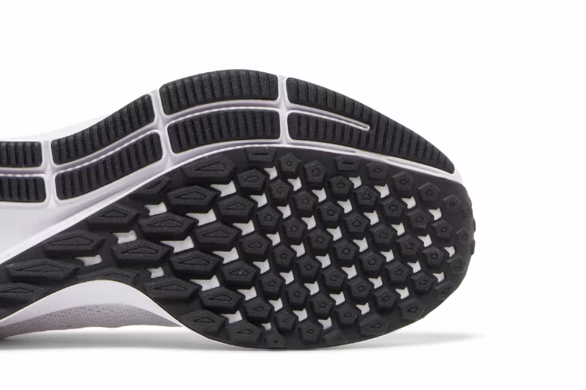 Nike Women's Air Zoom Pegasus 36 Barely Rose, view 6