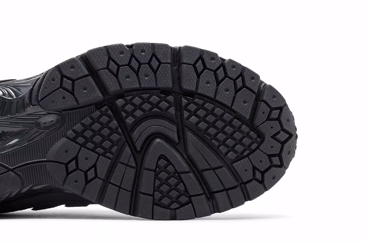 New Balance 1906R Black Phantom, view 6