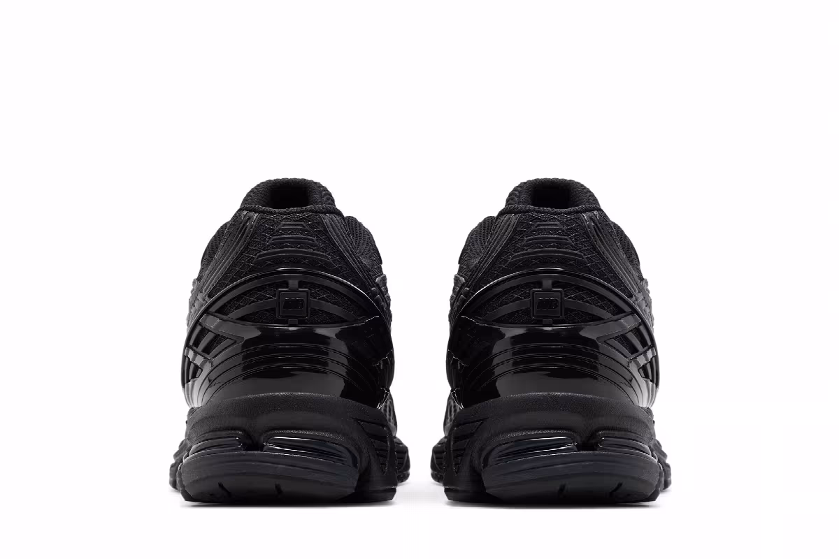 New Balance 1906U Triple Black, view 7