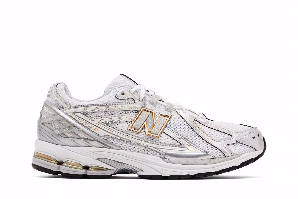 New Balance Men's 1906R White Silver Metallic, view 2