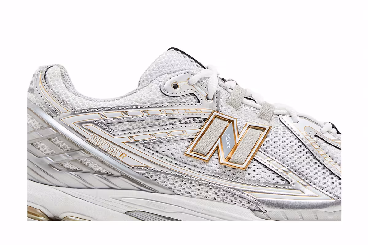 New Balance Men's 1906R White Silver Metallic, view 3