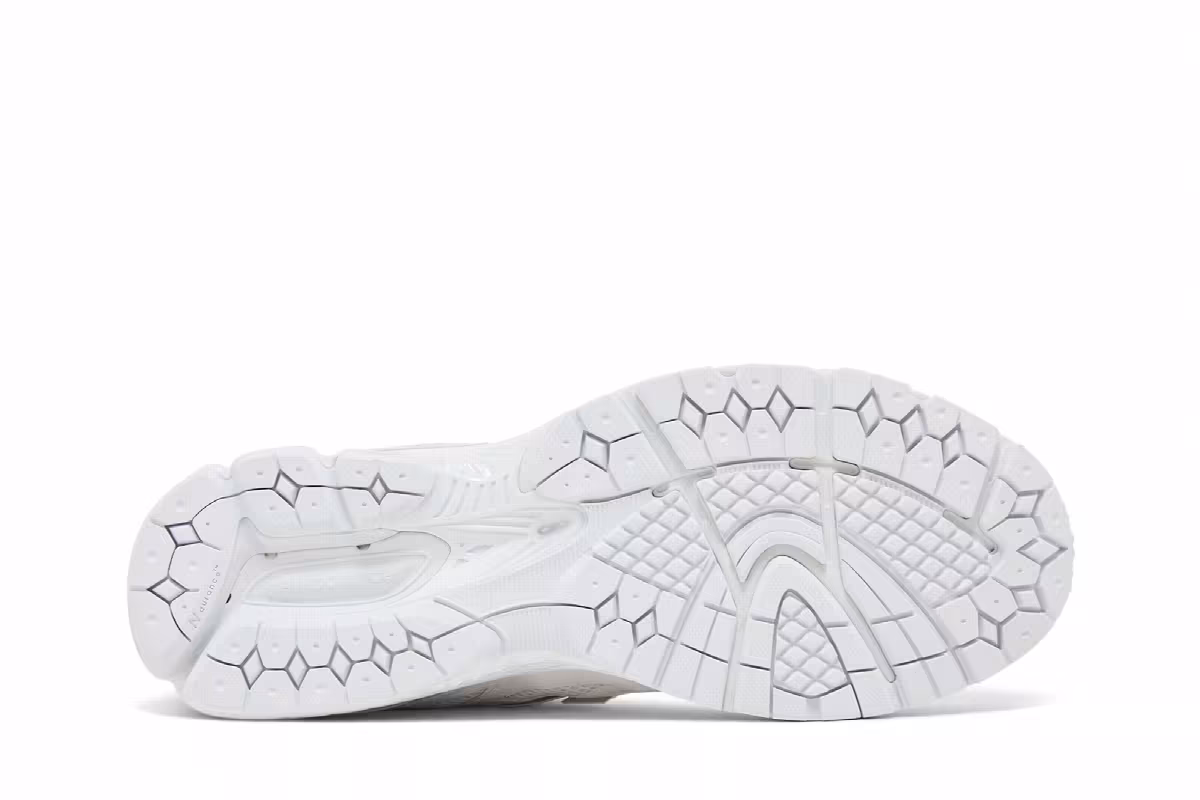 New Balance 1906W Triple White, view 5