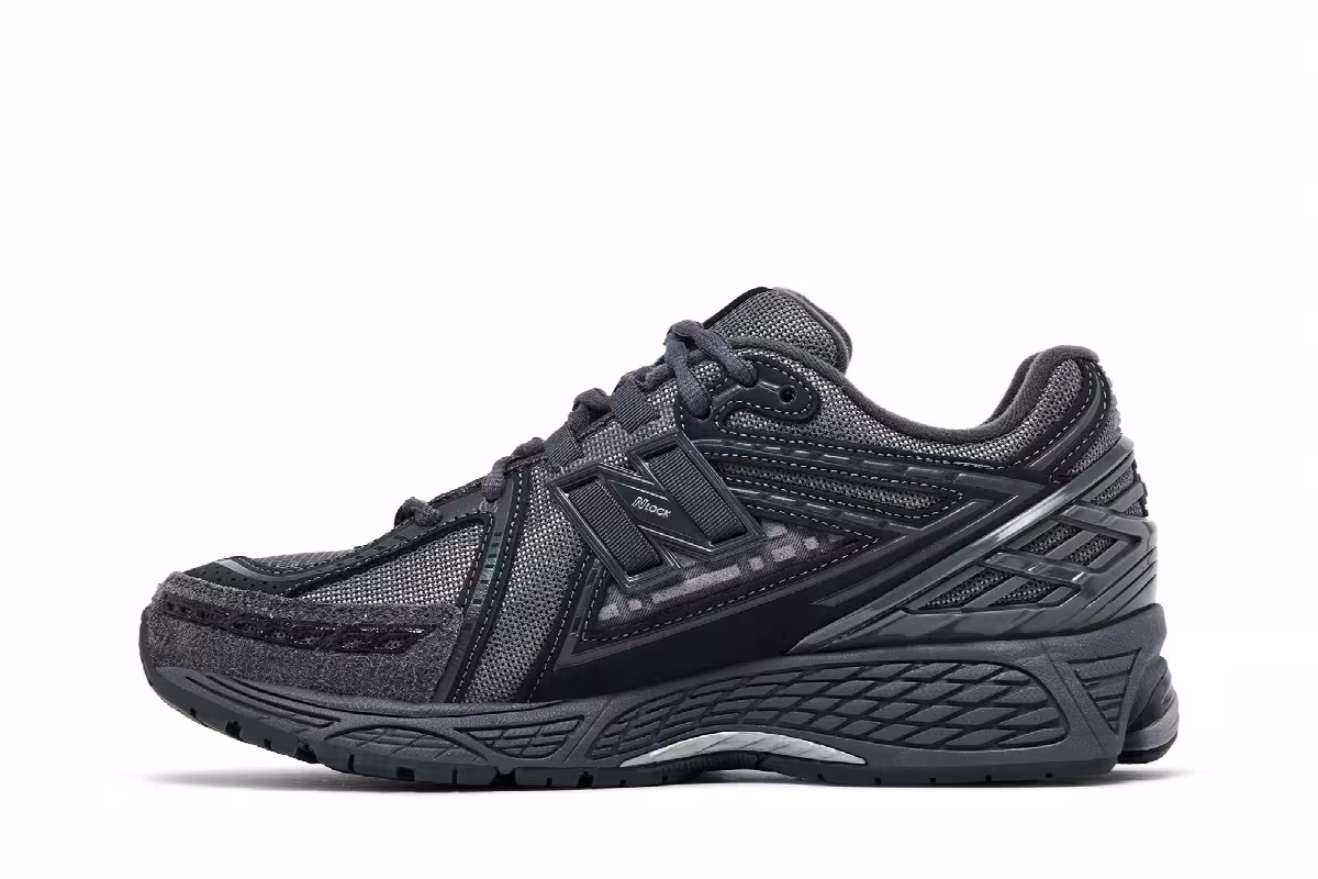 New Balance 1906R Greyscale, view 4