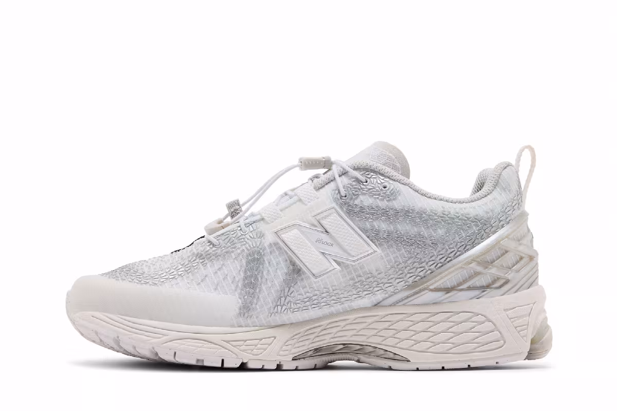 New Balance 1906F White Silver Metallic, view 4