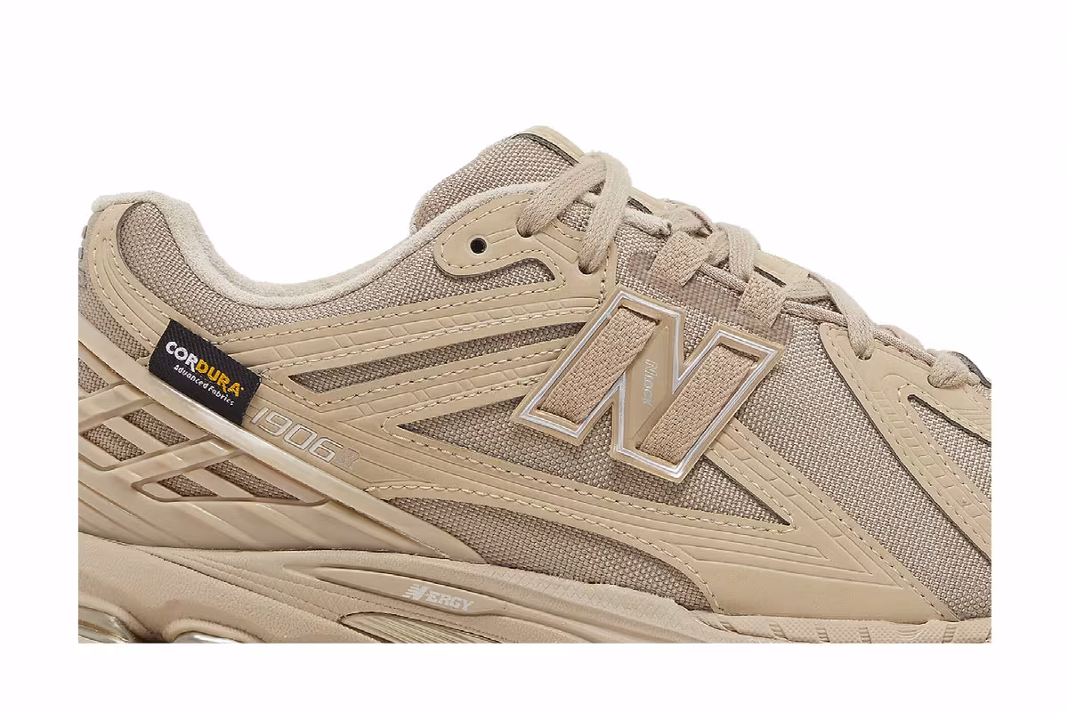 New Balance 1906R Cordura Desert, view 3