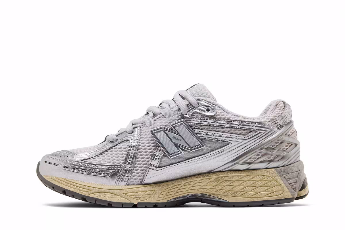 New Balance 1906R White Silver Distressed, view 4