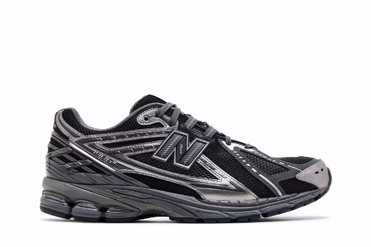 New Balance 1906R Black Silver, view 2