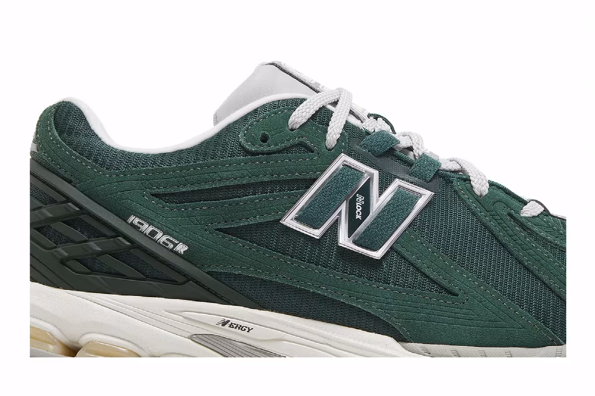 New Balance 1906R Nightwatch Green, view 3