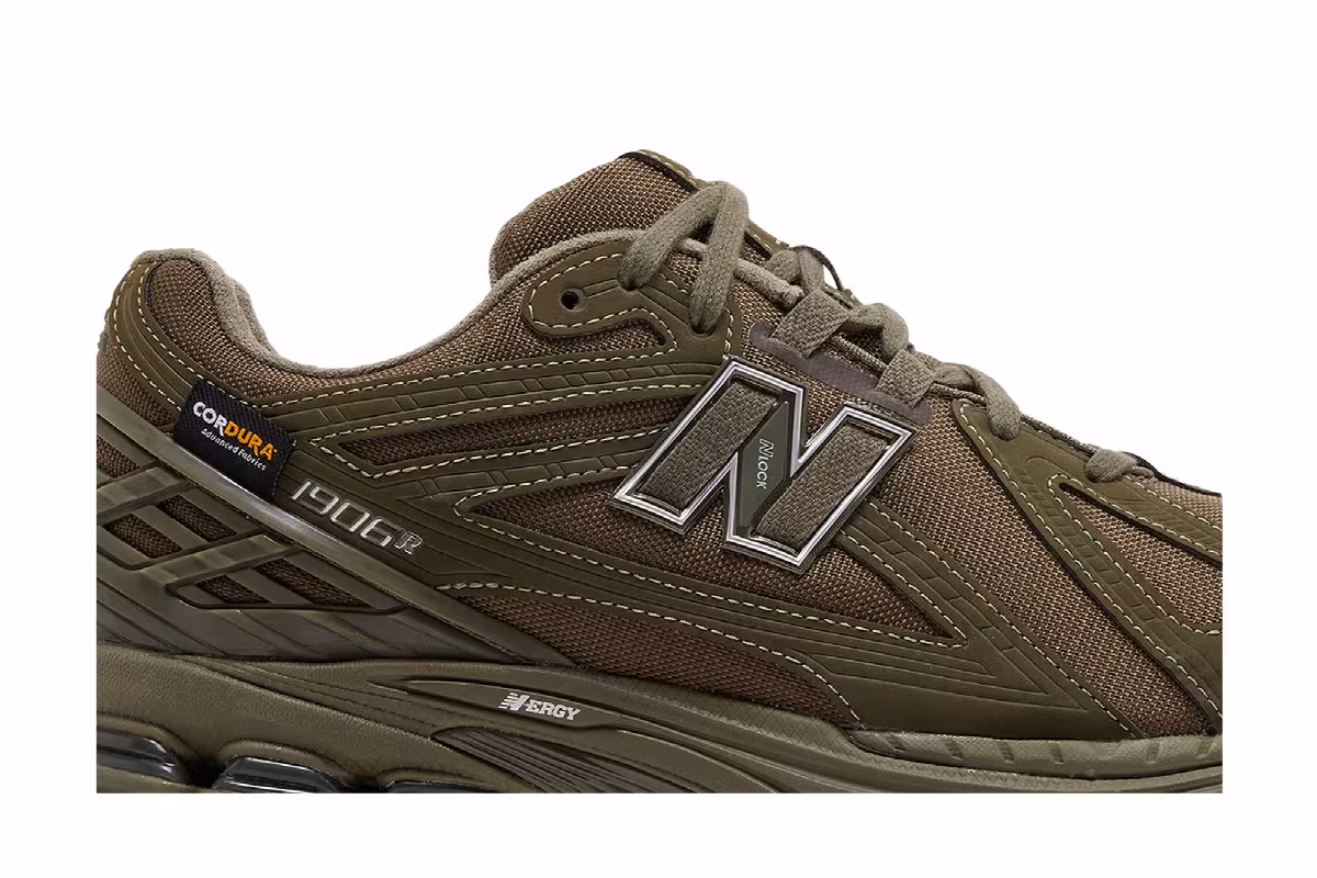 New Balance 1906R Dark Camo, view 3