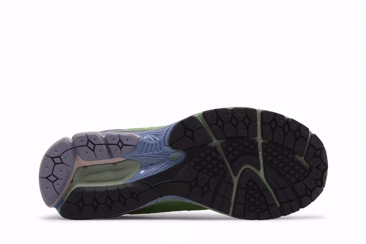 New Balance 1906R Green Astral Purple, view 5
