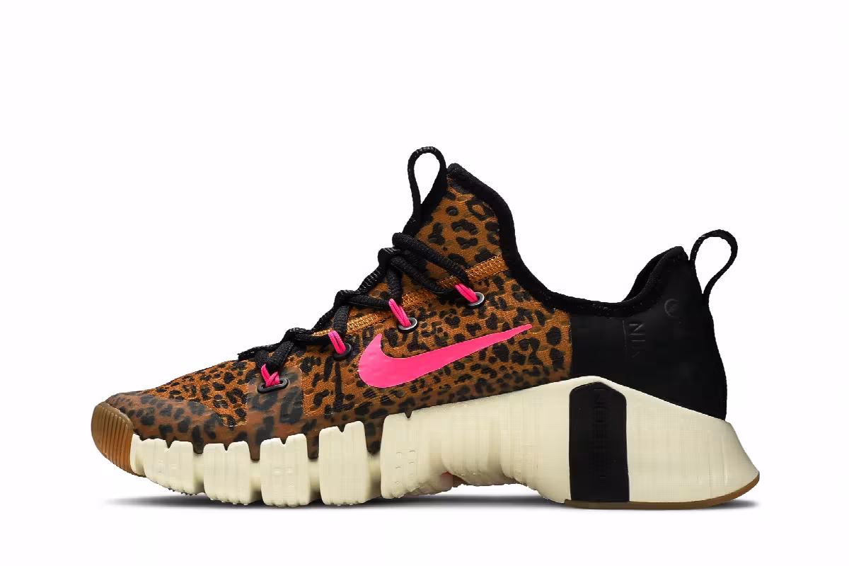 Nike Women's Free Metcon 3 Leopard Print, view 4