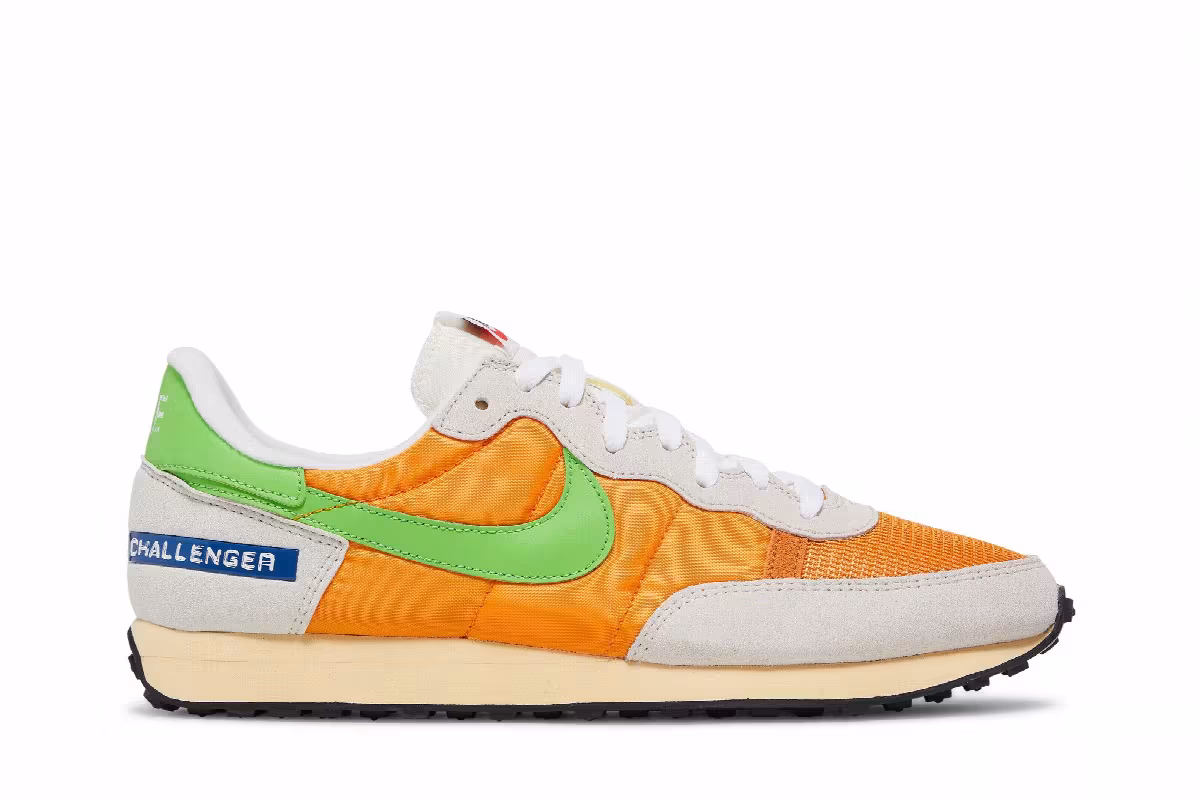 Nike Challenger OG Label Maker Pack - Kumquat Canvas, view 2