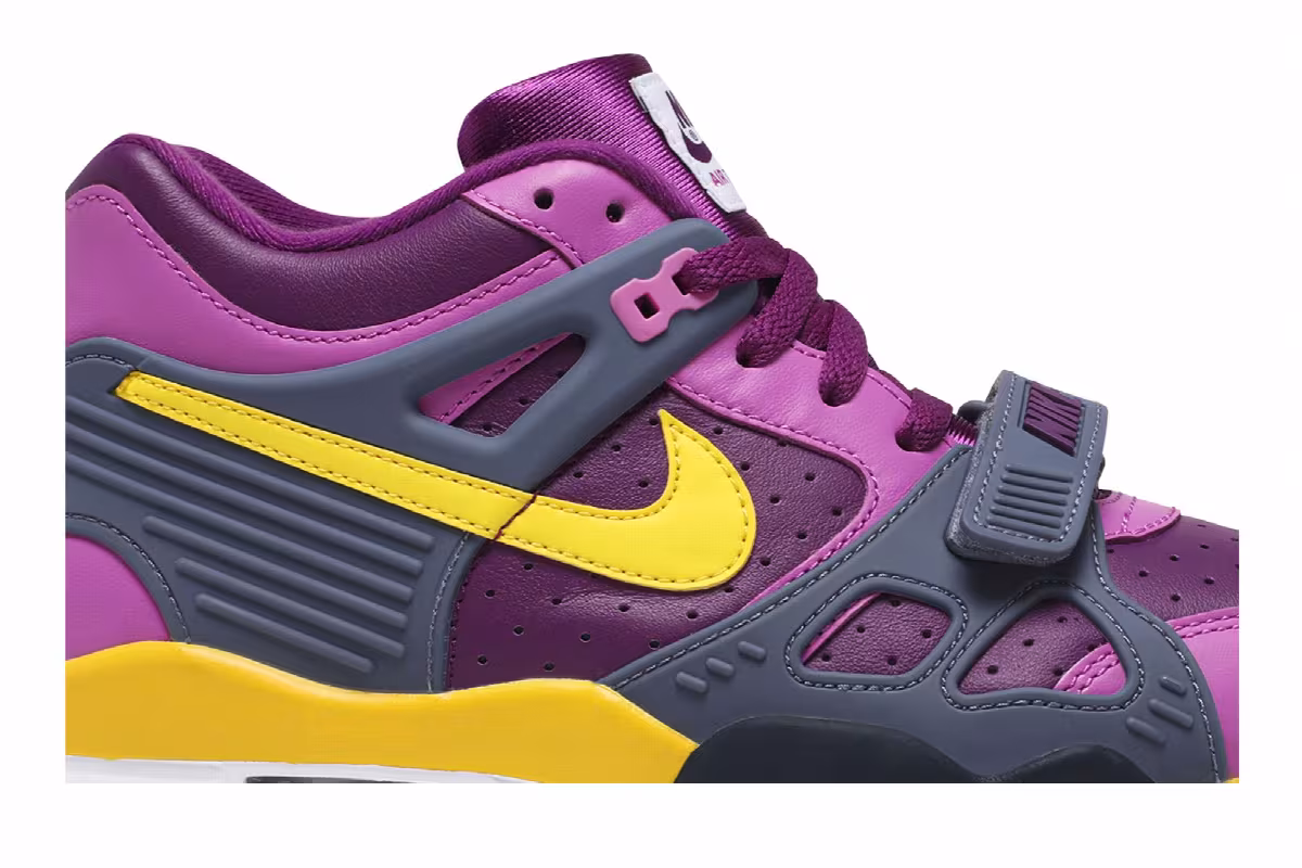 Nike Air Trainer 3 Viotech 2020, view 3