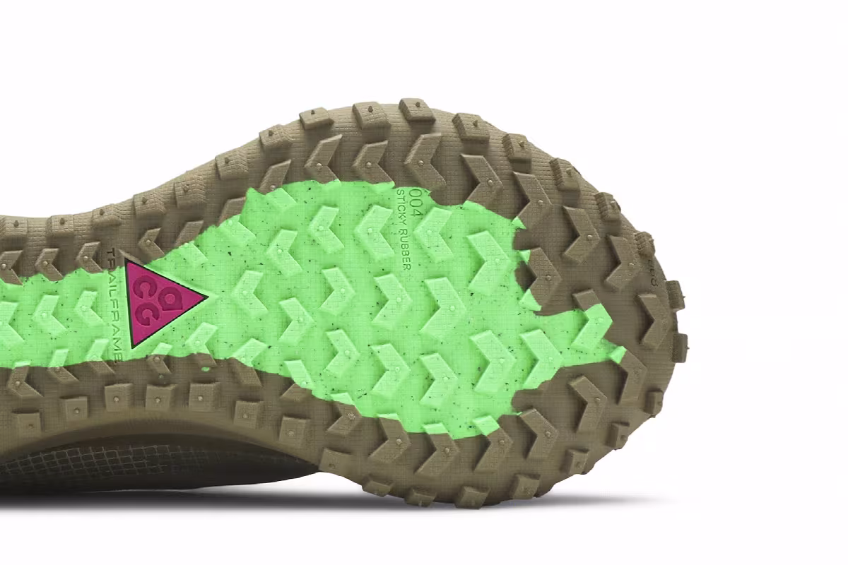 Nike ACG Mountain Fly Gore-Tex Khaki, view 6