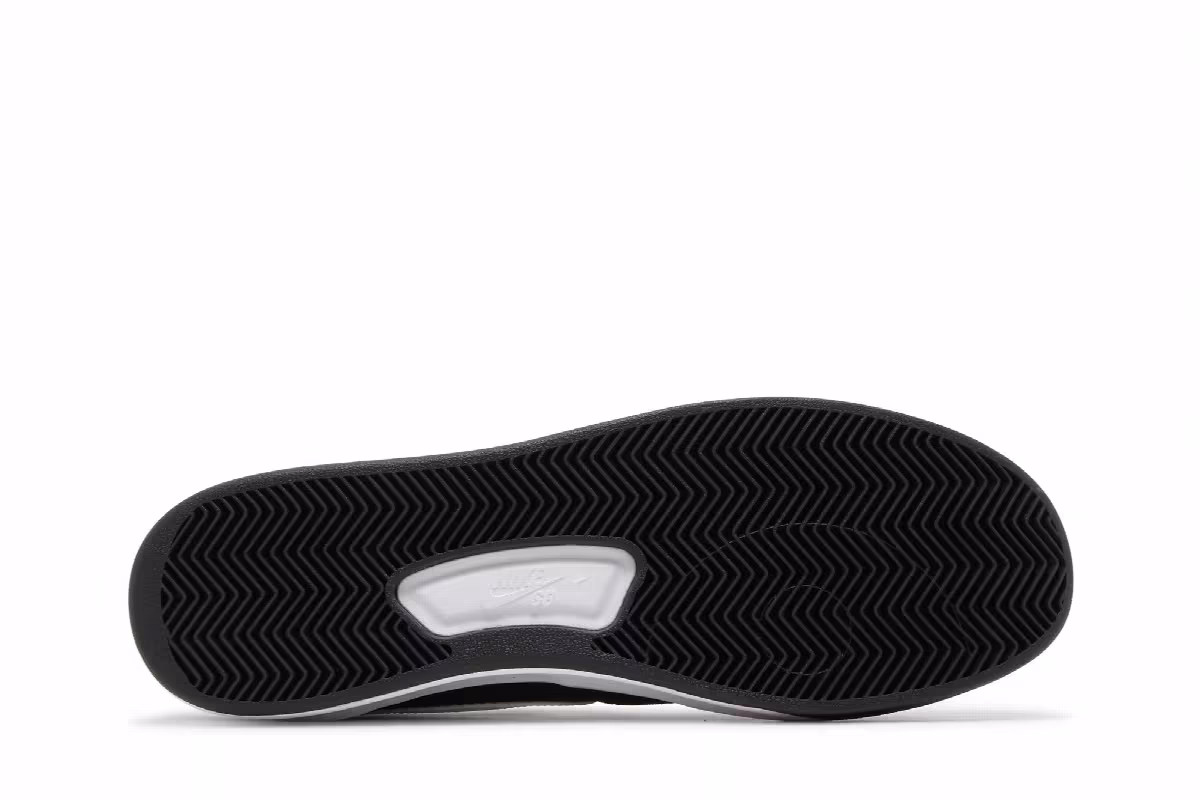 Nike Adversary SB Black White, view 5