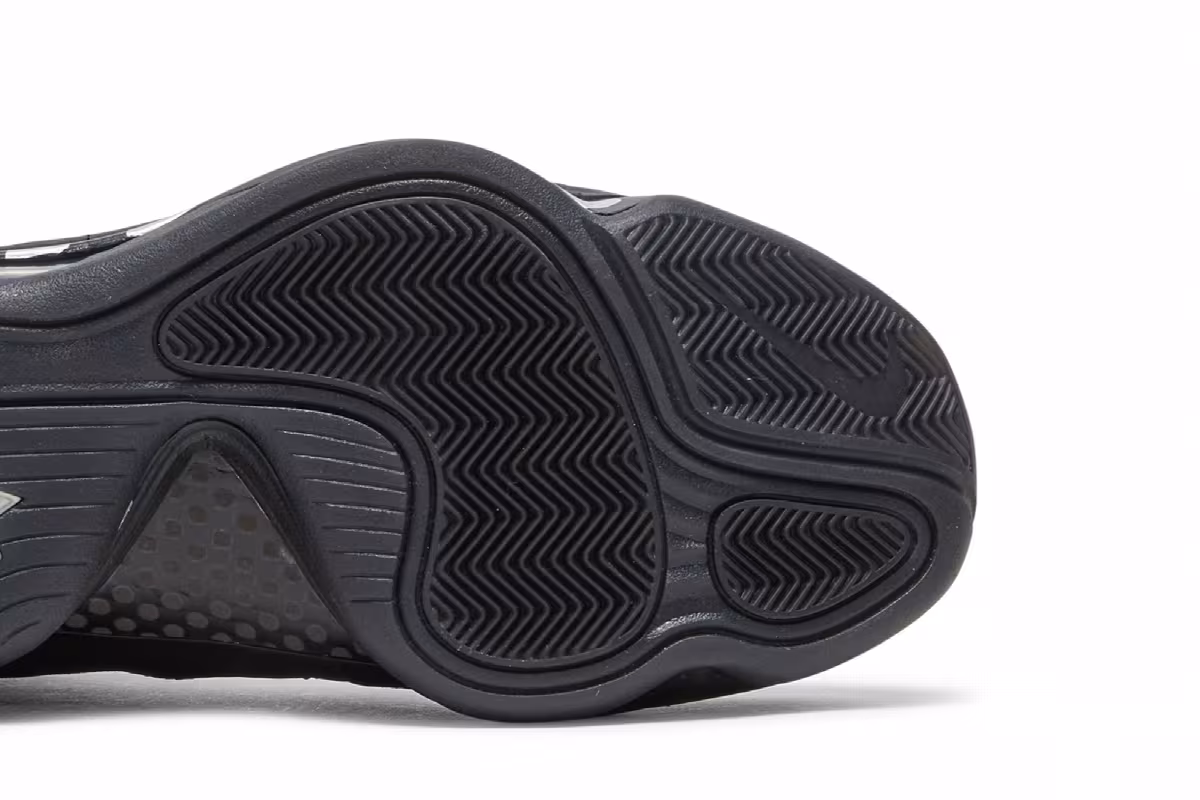 Nike Air Penny 5 Tiger Striped, view 6