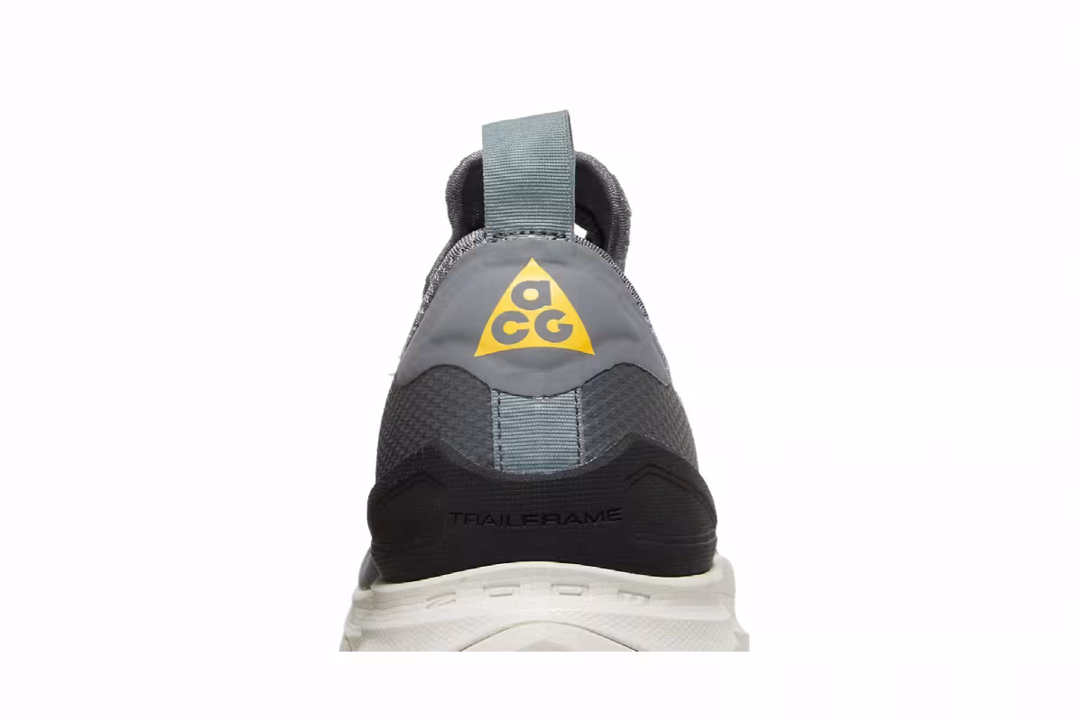 Nike ACG Zoom Air AO Grey Metallic Silver, view 8
