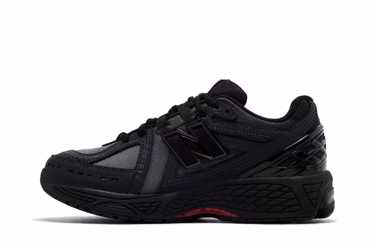 New Balance 1906R Big Kid Castlerock Fade Red, view 4