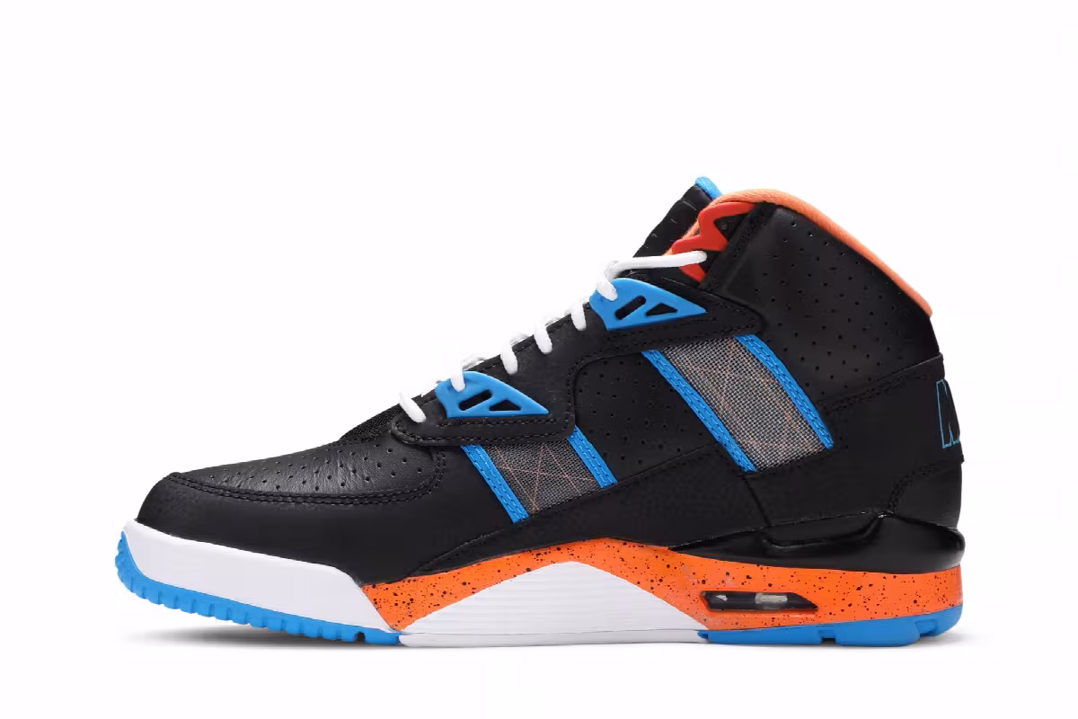 Nike Air Trainer SC High Knicks, view 4