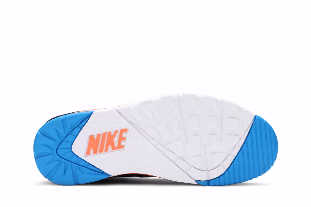 Nike Air Trainer SC High Knicks, view 5