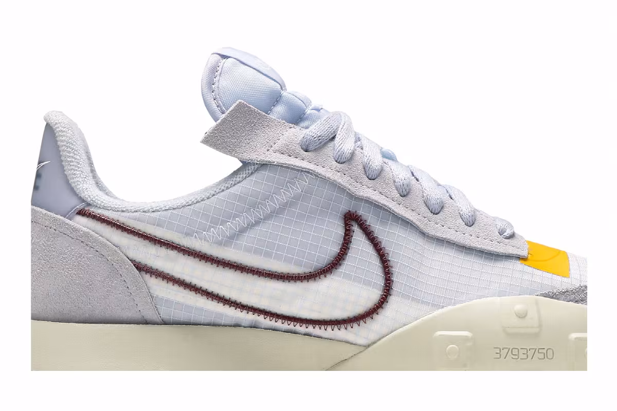 Nike Women's Waffle Racer 2X Ghost Light Bone, view 3