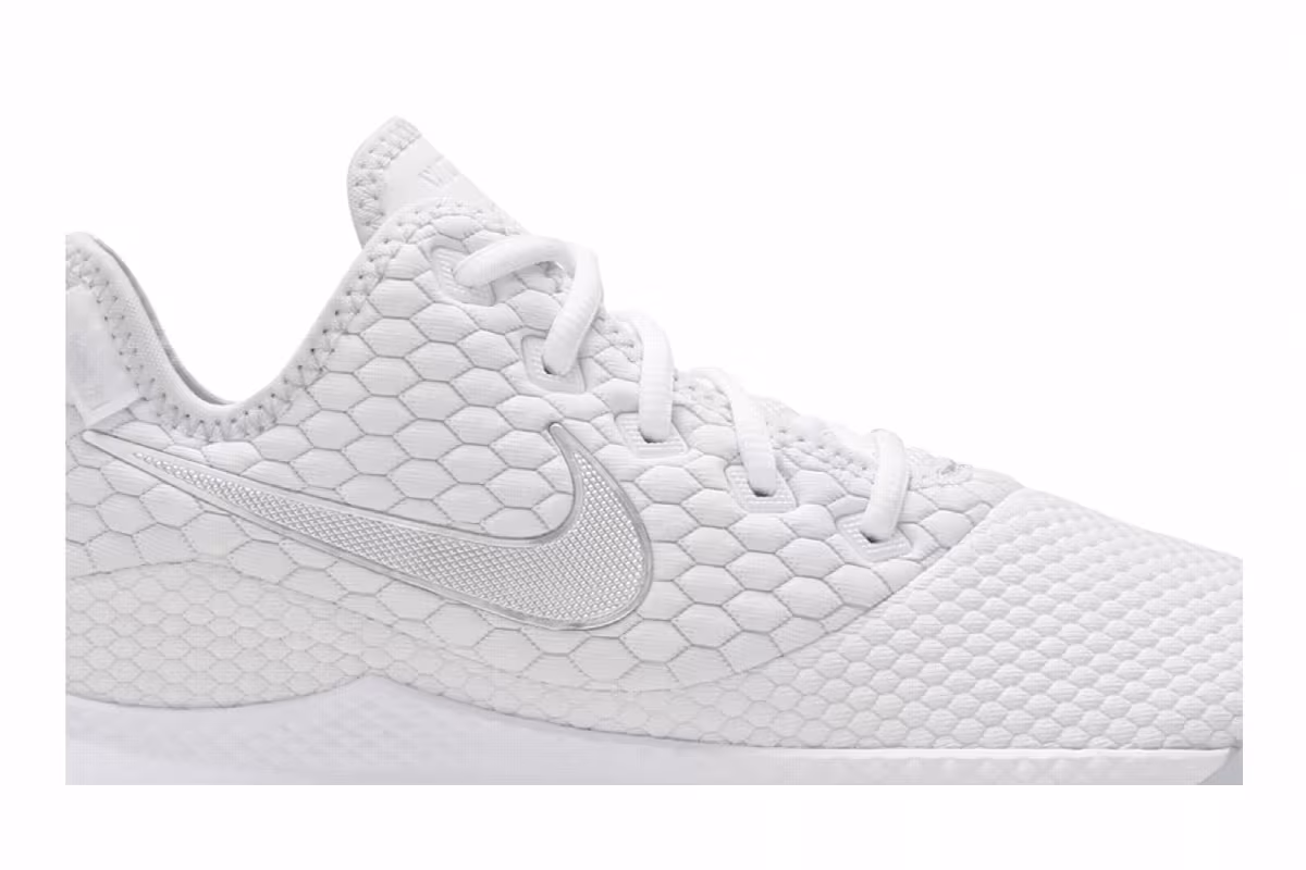 Nike LeBron Witness 3 White Chrome, view 3